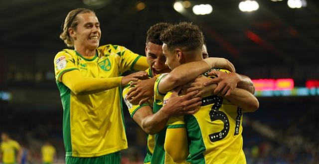  凯茨曼诺维奇发球上网组合拳见成效