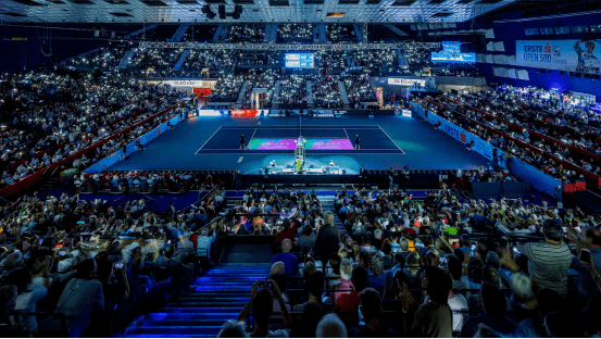  西西帕斯单反建功，雅典赛主场折桂